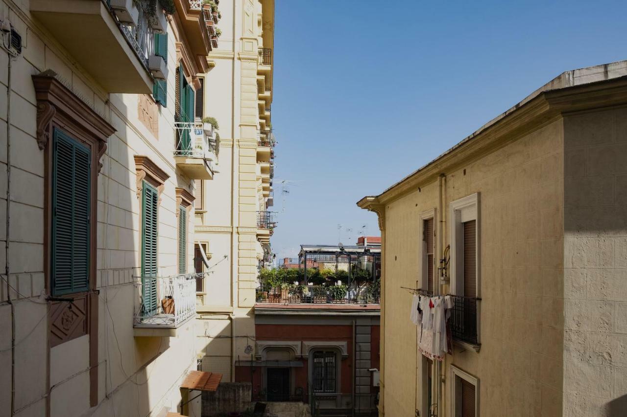 A Casa Di Giulia Otel Napoli Dış mekan fotoğraf